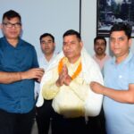 सूचना एवं लोक संपर्क विभाग में कार्यरत श्री गोवर्धन दास अपनी अधिवर्षिता आयु पूर्ण कर वाहन चालक के पद से सेवानिवृत्त हुए