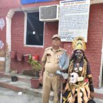 धर्म की आड़ में लोगों की भावनाओं से खिलवाड़ पड़ेगा महंगा