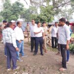 जिला प्रशासन द्वारा अतिक्रमण के खिलाफ निरंतर की जा रही करवाई