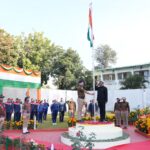 मुख्य सचिव ने सचिवालय में ध्वज फहराकर प्रदेशवासियों और सचिवालय परिवार को गणतंत्र दिवस की बधाई दी