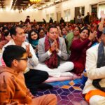 मुख्यमंत्री ने डोईवाला में विधायक श्री प्रेमचंद अग्रवाल द्वारा आयोजित श्रीमद् भागवत कथा कार्यक्रम में सम्मिलित हुए