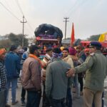 शिव भक्तों का आवागमन धीरे-धीरे बढ़ता हुआ हरिद्वार पुलिस शिव भक्तों को उनके गंतव्य के लिए सकुशल रवाना करते हुए,