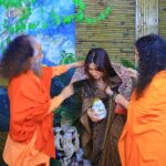 प्रसिद्ध फिल्म अभिनेत्री भूमि पेडनेकर का दर्शनार्थ परमार्थ निकेतन में आगमन