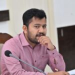 जिला गंगा संरक्षण समिति की 71 वीं बैठक प्रभागीय वनाधिकारी स्वप्निल अनिरुद्ध की अध्यक्षता में आयोजित की गई