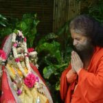 दुर्गा अष्टमी के पावन अवसर पर परमार्थ निकेतन से मंगलमय शुभकामनाएँ