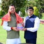 राज्य मंत्री सुनील सैनी ने मुख्यमंत्री श्री धामी के कुशल नेतृत्व में उत्तराखंड में भाजपा सरकार के जनसेवा, विकास और विश्वास के सफल 4 वर्ष पूर्ण होने पर हार्दिक बधाई एवं शुभकामनाएँ दी