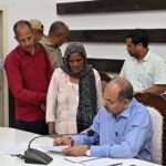 जिलाधिकारी मयूर दीक्षित के निर्देशन में मुख्य विकास अधिकारी की अध्यक्षता में आयोजित किया जन सुनवाई कार्यक्रम