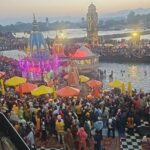 बैसाखी स्नान पर्व पर श्रद्धालुओं की आस्था का उमड़ा जनसैलाब