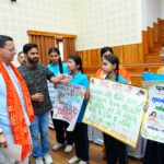 मुख्यमंत्री हाईस्कूल एवं इंटरमीडिएट परीक्षा परिणामों में उत्कृष्ट प्रदर्शन करने वाले मेधावी विद्यार्थियों से दूरभाष पर वार्ता कर उन्हें हार्दिक बधाई एवं शुभकामनाएं दीं