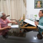 मुख्यमंत्री से आज कैबिनेट मंत्री श्री मदन कौशिक ने शिष्टाचार भेंट की