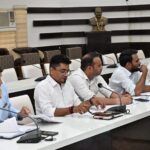 राष्ट्रीय कृमि मुक्ति दिवस के सफल क्रियान्वयन के लिए मुख्य चिकित्सा अधिकारी की अध्यक्षता में बैठक की गई आयोजित
