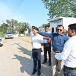 जिलाधिकारी ने हरिलोक तिराहा ज्वालापुर, बहादराबाद टोल प्लाजा राष्ट्रीय राजमार्ग पर चल रहे फ्लाईओवर के निर्माण कार्यों का किया स्थलीय निरीक्षण