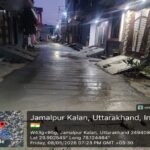 चारधाम यात्रा के दृष्टिगत सिवरेज के लिए खोदी गई सड़कों को त्वरित गति से ठीक करने के लिए दिन- रात किया जा रहा है निमार्ण कार्य