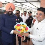 महामहिम राज्यपाल उत्तराखण्ड नैनीताल से पंतनगर एयरपोर्ट पहुंचे