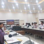 जिला गंगा समिति की 74वीं बैठक सम्पन्न, गंगा संरक्षण एवं घाटों से अतिक्रमण हटाने के दिए निर्देश