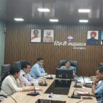 फार्मर रजिस्ट्री अभियान में तेजी लाएं, अधिक से अधिक किसानों का पंजीकरण सुनिश्चित करें: जिलाधिकारी