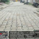 चारधाम यात्रा एवं आगामी कांवड़ यात्रा के दृष्टिगत सिवरेज के लिए खोदी गई सड़कों को त्वरित गति से ठीक करने के लिए दिन- रात किया जा रहा है निमार्ण कार्य