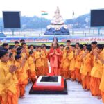 भारत के मस्तक पर साहित्य, संस्कृति और स्वाभिमान का स्वर्णिम मुकुट सजाने वाले गुरुदेव रबीन्द्रनाथ टैगोर जी की पुण्यतिथि पर परमार्थ निकेतन में भावपूर्ण श्रद्धांजलि