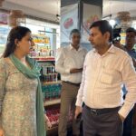 खाद्य प्रतिष्ठानों पर छापेमारी, 21 खाद्य पदार्थों के लिए नमूने जांच के लिए गए