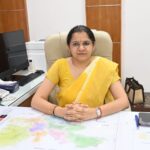 जनता एवं जनप्रतिनिधियों से प्राप्त शिकायतों का सात दिन के भीतर अनिवार्य रूप से करें निस्तारण : जिलाधिकारी