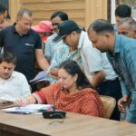 जनता की फरियाद पर प्रशासन सख्त, समाधान दिवस में 126 शिकायतें दर्ज