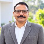 मुख्यमंत्री के निर्देश पर जिलाधिकारी ललित मोहन रयाल सख्त, जनपद की सभी सड़कों को गड्ढामुक्त करने के लिए अभियान तेज करने के निर्देश